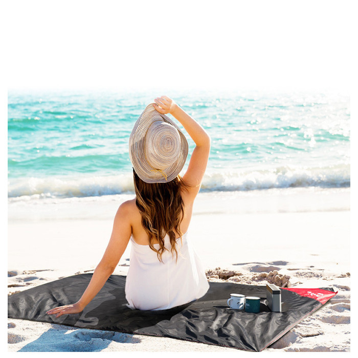 Килимок для пікніка водостійкий надлегкий Naturehike Moisture Picnic Mat NH17D050-B, 120x70 см, чорний