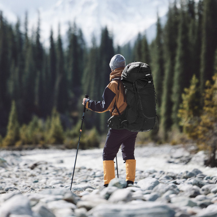 Рюкзак туристичний Naturehike Helium CNK2450XB014, 70 л, чорний, M