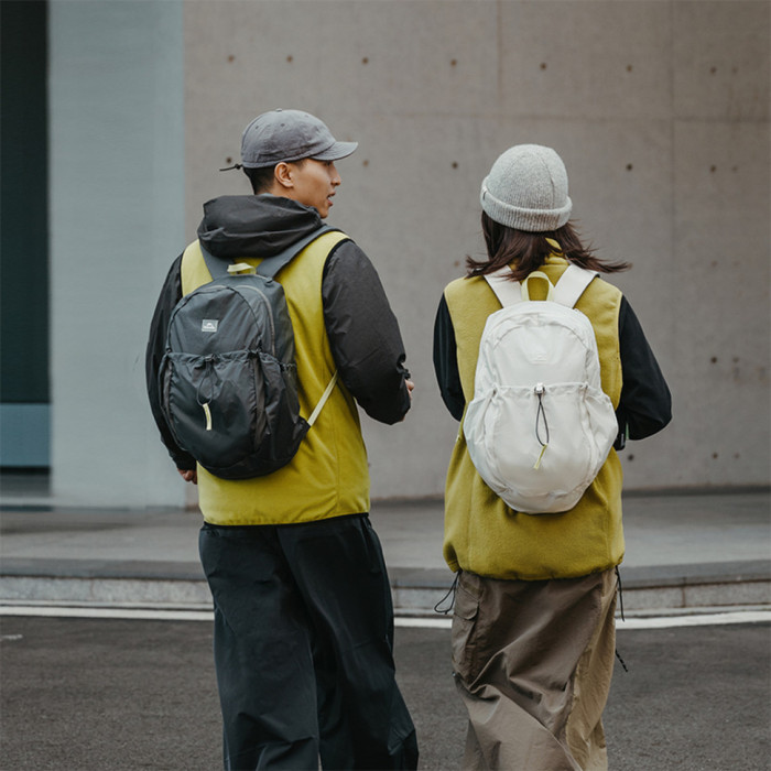 Рюкзак компактний Naturehike CNK2450XB026, 20 л, сірий