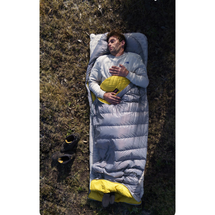 Спальник з натуральним пухом Naturehike CW700 CNK2450WS048, p-р M, жовто-сірий