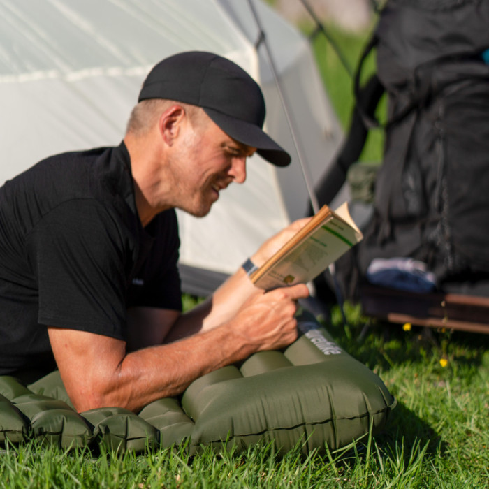 Матрац туристичний надувний двомісний Naturehike CNK2550WS019, 200х125х6.5 см, зелений із вбудованою помпою для надування