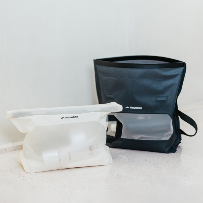 Водонепроникна косметичка Naturehike чорна CNK2450XB021 Far Mountain