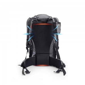 Рюкзак туристичний Naturehike 60 + 5 л Dyneema чорний NH19BP095